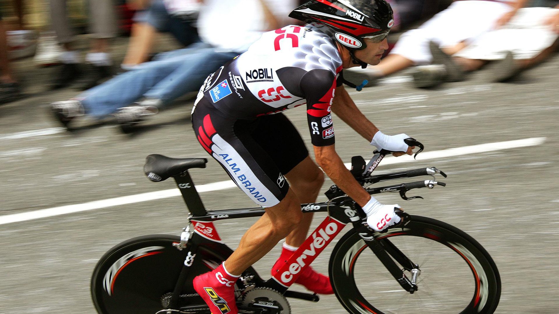 穆古鲁扎爆冷击败RNG，回归赛场引爆全场！